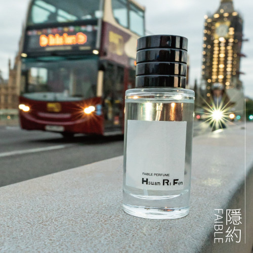 【Hsuan Ri Fen】Nước hoa "mang hương thơm và sức quyến rũ nhẹ nhàng, tinh tế." 【Hsuan Ri Fen】Nước hoa "mang hương thơm và sức quyến rũ nhẹ nhàng, tinh tế."